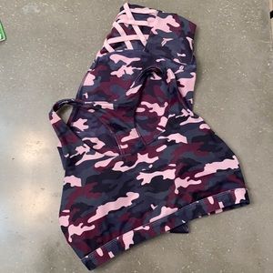 Fabletics Burgundy camo set